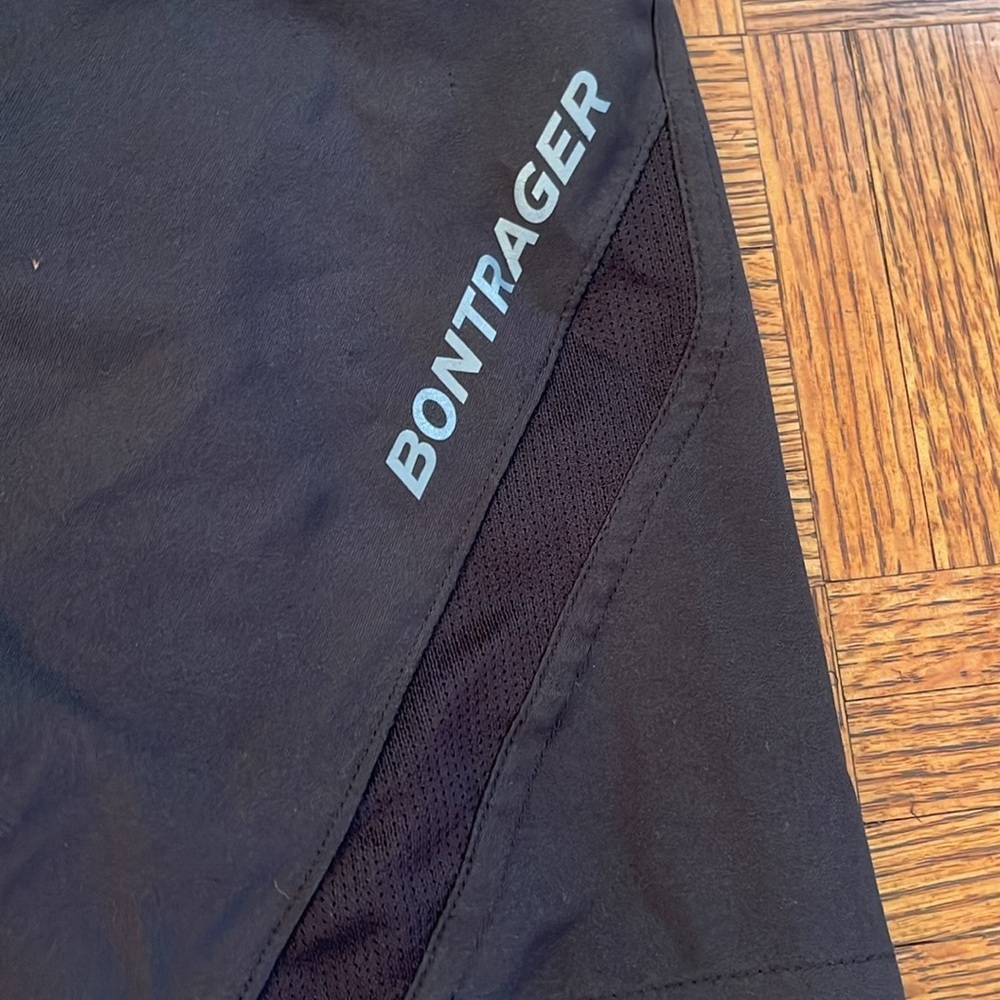 Vintage men’s mountain biking shorts, size medium - Picture 2 of 5